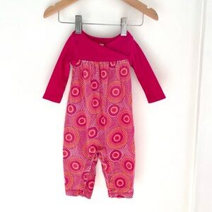 NWOT 0-3 Tea Collection BoHo Romper, Colour Blocked, Pink White Orange Circles